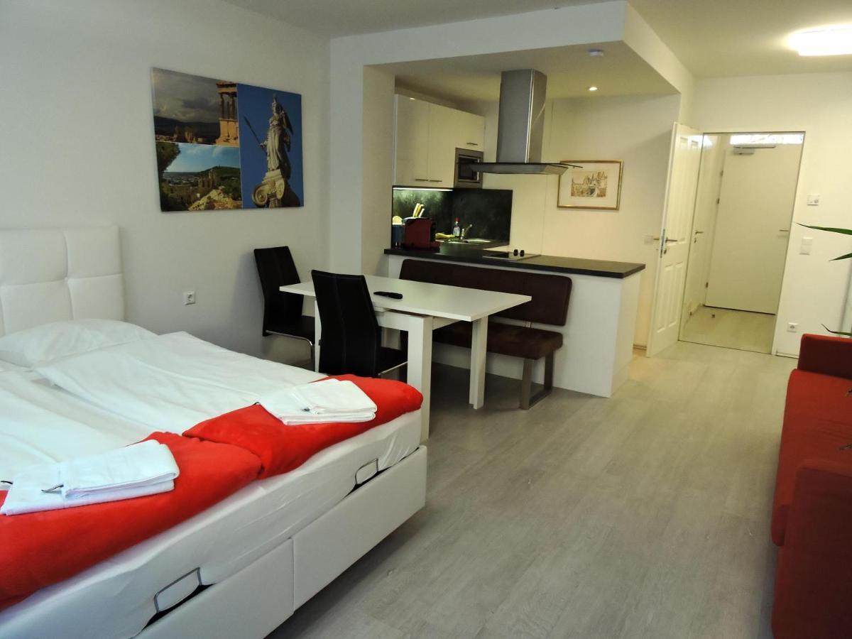 101 Athen, Studio Apartment, 38M2 1-4 Pers Klagenfurt am Woerthersee Eksteriør billede